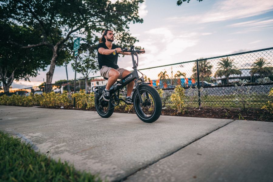 Bicicleta eléctrica y autonomía de carga