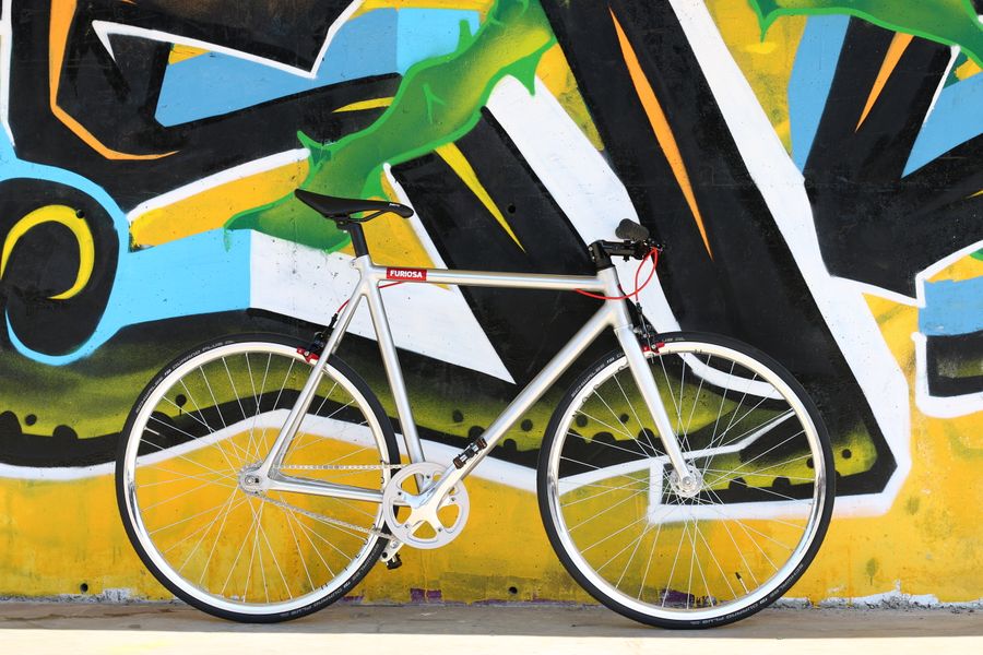Bicicleta fixie ligera urbana
