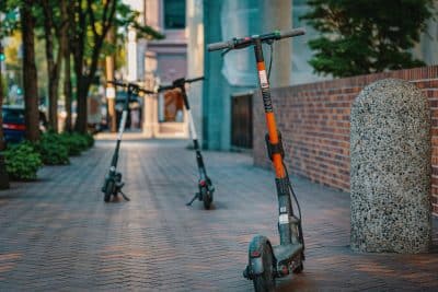 Regulación de patinetas eléctricas y VELMP en Colombia: requisitos y novedades